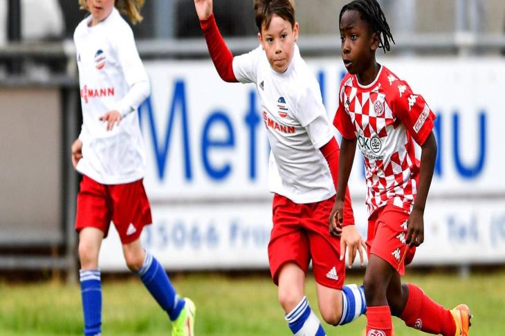 أيستيدي هينتشو نسيكي 